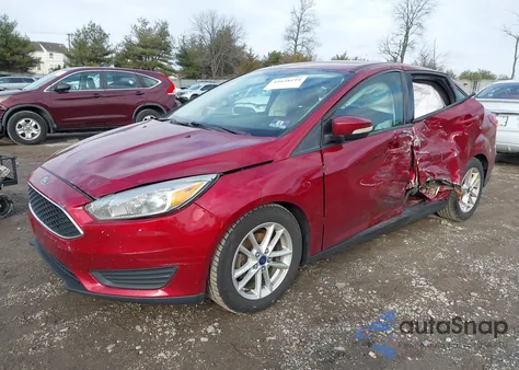 2016 Ford Focus Se z USA, uszkodzony, nr VIN 1FADP3F20GL251025